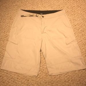 Men’s PRANA shorts